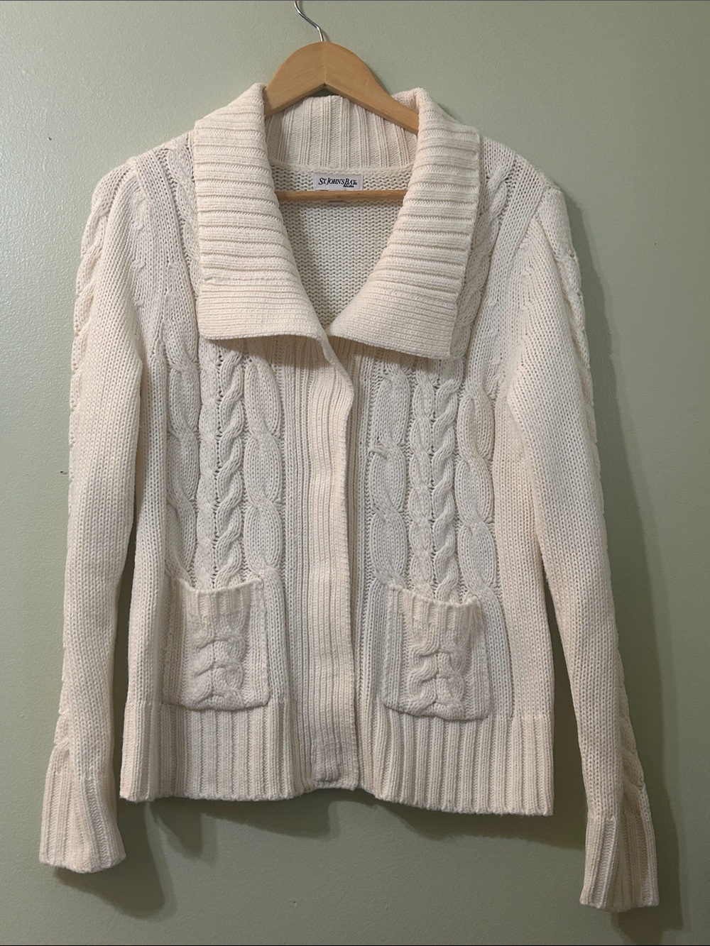 St. John's Bay Cream Cable Knit Collared Cardigan Sweater - Medium